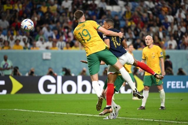 1669151564315032796.jpg FiMf6K7XoAAGROp.jpg