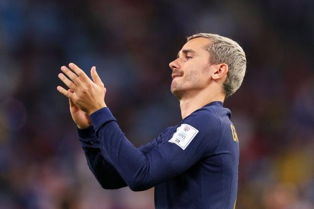 1669152693154008397.jpg FiMVekxXwA0yQVv.jpg